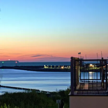 Strandvilla Boeck 13 Strandnah, Balkon, Meerblick Apartment Glowe